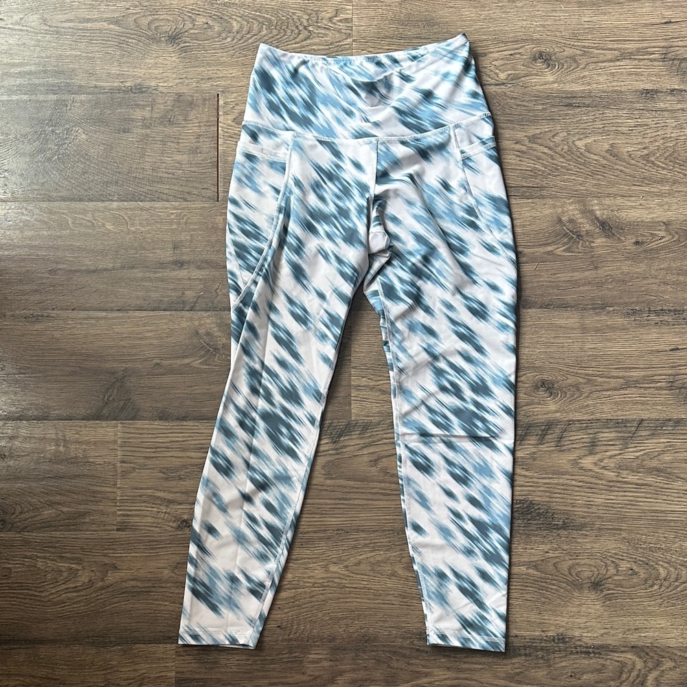 Old Navy Kids Leggings with Blue and White Pattern